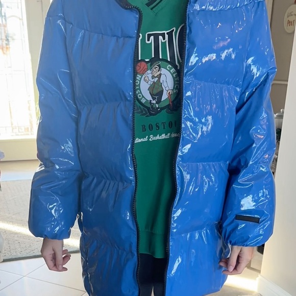 Juicy Couture Vinyl Women’s Long Glossy Puffer Blue Coat Size Small NWT - Picture 2 of 7